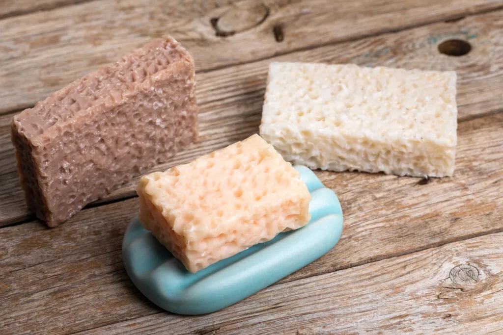 Gommage Solide Doux et Exfoliant